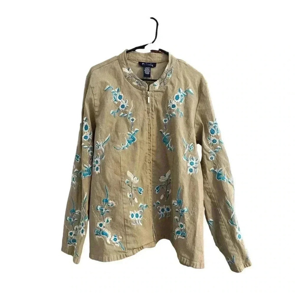 Denim And Company Size Large Embroidered Blue and White Floral on Beige Zip Up - Picture 1 of 3